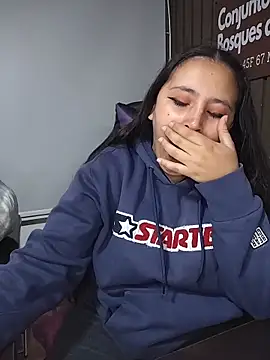 Cute Penelope online show from April 8, 11:10 am