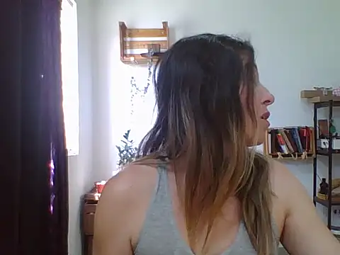 Snapshot of charlott_ponce chatting on March 10, 7:19 pm charlott ponce online show from March 10, 7:19 pm