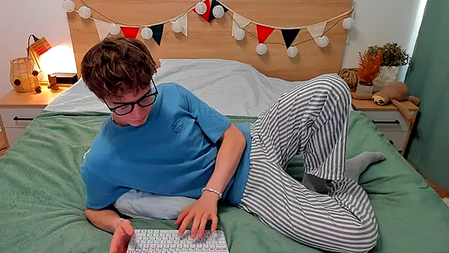 Fandi 777 online show from November 14, 7:07 am