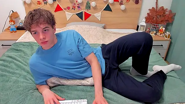 Fandi 777 online show from December 16, 8:30 am