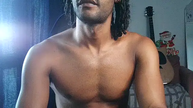 Snapshot of gerson173Hugo chatting on December 2, 3:47 pm gerson173Hugo online show from December 2, 3:47 pm