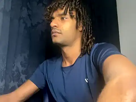 Snapshot of gerson173Hugo chatting on December 12, 12:48 am gerson173Hugo online show from December 12, 12:48 am