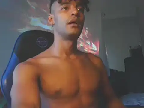 Snapshot of gerson173Hugo chatting on January 23, 9:39 pm gerson173Hugo online show from January 23, 9:39 pm