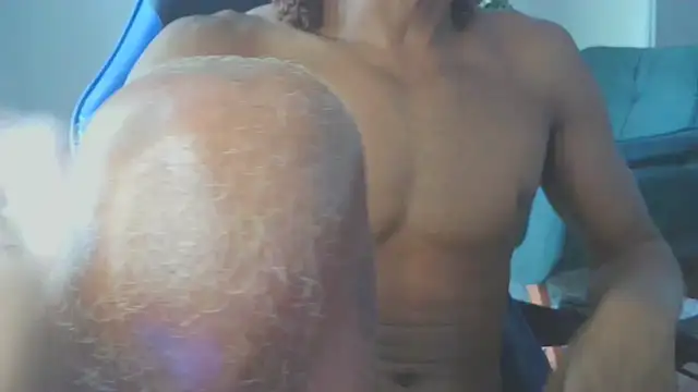 Snapshot of gerson173Hugo chatting on February 6, 12:48 pm gerson173Hugo online show from February 6, 12:48 pm