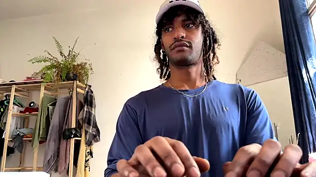 Snapshot of gerson173Hugo chatting on September 18, 12:51 pm gerson173Hugo online show from September 18, 12:51 pm