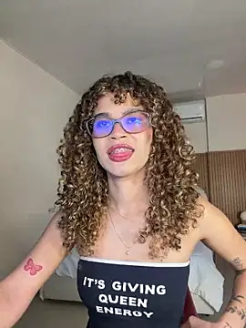 Lianh Benett online show from March 10, 2:27 am