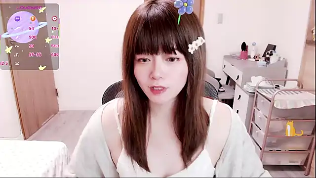 Snapshot of a0513 chatting on February 9, 3:49 pm a0513 online show from February 9, 3:49 pm