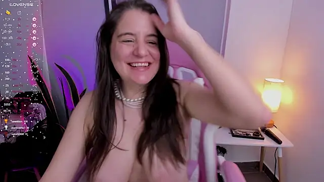 Snapshot of Tamara_m_ chatting on February 21, 10:59 pm Tamara m online show from February 21, 10:59 pm