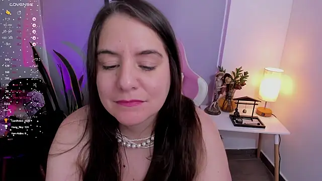 Snapshot of Tamara_m_ chatting on March 3, 11:03 pm Tamara m online show from March 3, 11:03 pm