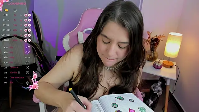 Snapshot of Tamara_m_ chatting on September 23, 4:54 pm Tamara m online show from September 23, 4:54 pm