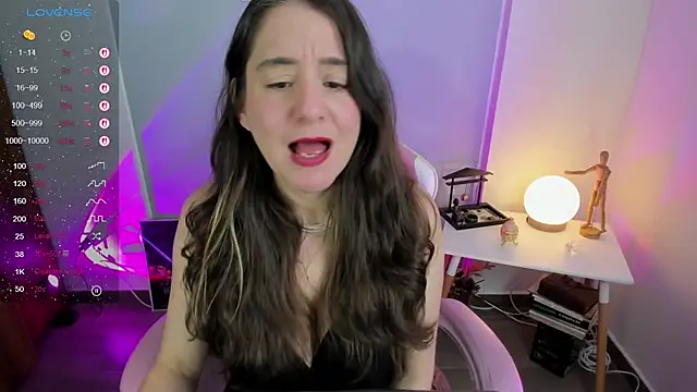 Tamara m  online show from June 24, 6:18 pm