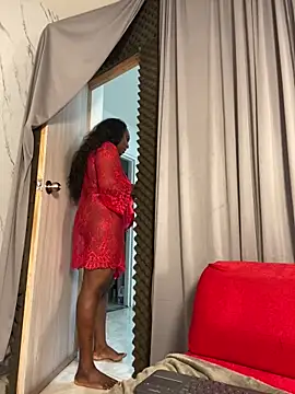 Snapshot of emilyrojas chatting on April 29, 5:30 pm emilyrojas online show from April 29, 5:30 pm