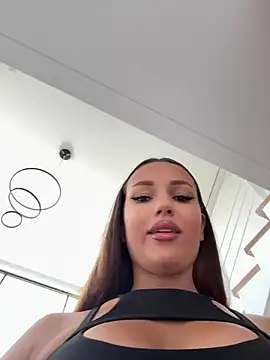 Syka0001 online show from February 7, 6:56 am