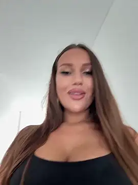 Syka0001 online show from February 10, 6:53 am