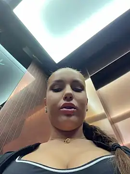 Syka0001 online show from July 22, 12:08 pm