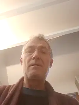 Snapshot of 60philippe chatting on January 31, 8:01 am 60philippe online show from January 31, 8:01 am