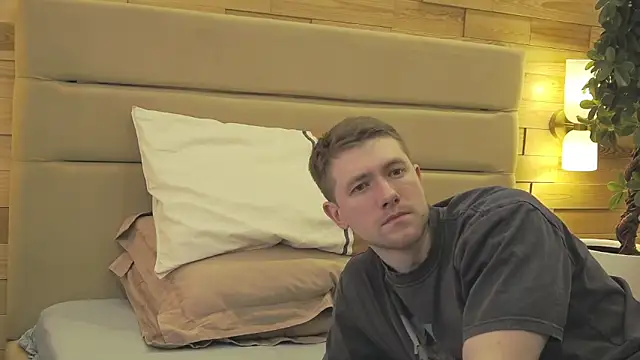 EthanPinkman online show from February 7, 4:27 am