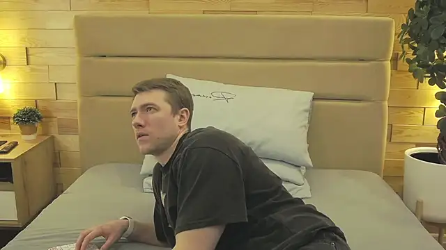 EthanPinkman online show from March 17, 4:06 am