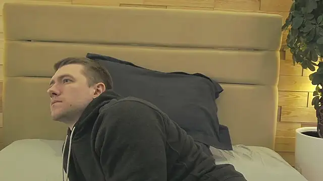 EthanPinkman online show from March 29, 3:50 am