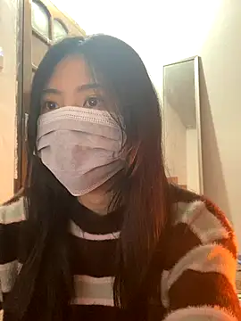 Snapshot of -hanime- chatting on December 6, 5:11 pm -hanime- online show from December 6, 5:11 pm