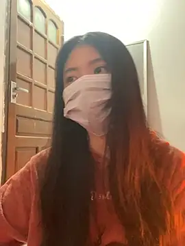 Snapshot of -hanime- chatting on December 10, 8:38 pm -hanime- online show from December 10, 8:38 pm