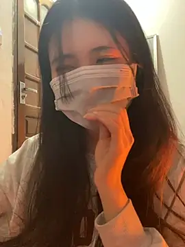 Snapshot of -hanime- chatting on December 19, 2:13 pm -hanime- online show from December 19, 2:13 pm