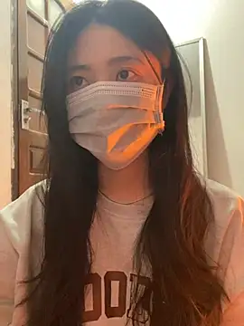 Snapshot of -hanime- chatting on December 20, 7:22 am -hanime- online show from December 20, 7:22 am