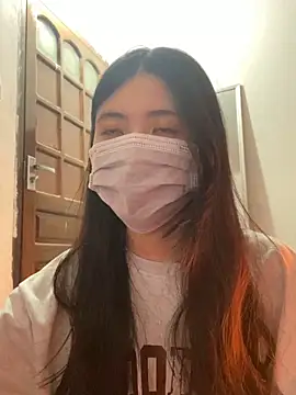 Snapshot of -hanime- chatting on December 20, 1:33 pm -hanime- online show from December 20, 1:33 pm