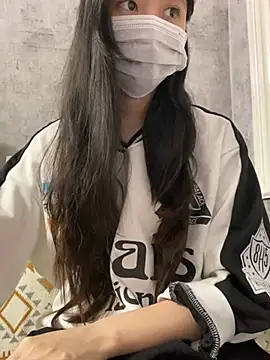 Snapshot of -hanime- chatting on December 25, 5:58 pm -hanime- online show from December 25, 5:58 pm