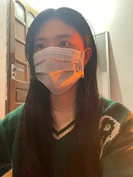 Snapshot of -hanime- chatting on January 15, 5:26 pm -hanime- online show from January 15, 5:26 pm