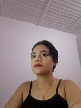 littlemelii online show from June 7, 3:05 pm