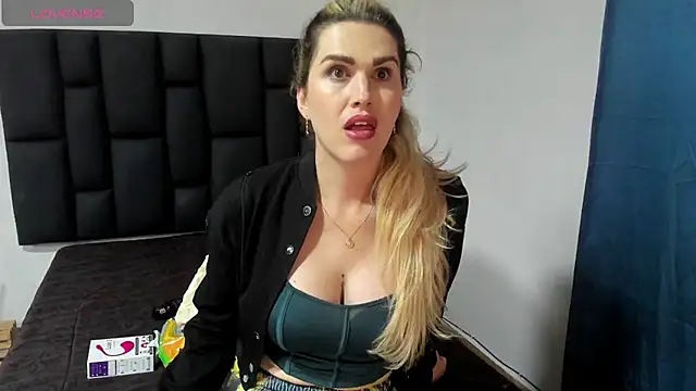 Aurora doll23 online show from March 6, 8:16 pm