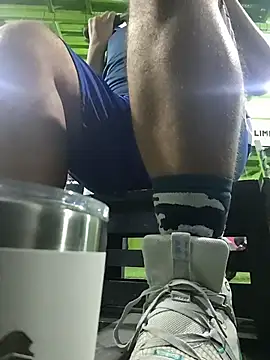 Snapshot of Evert_hairyboy chatting on October 8, 9:23 pm Evert hairyboy online show from October 8, 9:23 pm