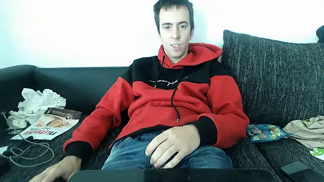 Snapshot of Drummer112 chatting on September 28, 11:37 am Drummer112 online show from September 28, 11:37 am