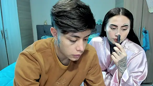 Snapshot of steban_and_kim chatting on February 5, 8:35 pm steban and kim online show from February 5, 8:35 pm