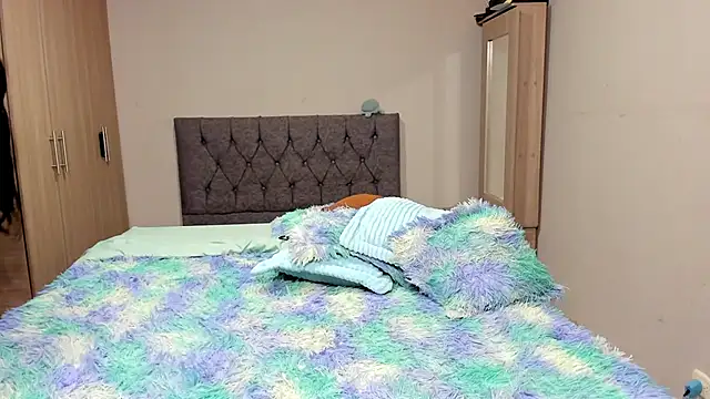 Snapshot of steban_and_kim chatting on February 24, 9:31 pm steban and kim online show from February 24, 9:31 pm