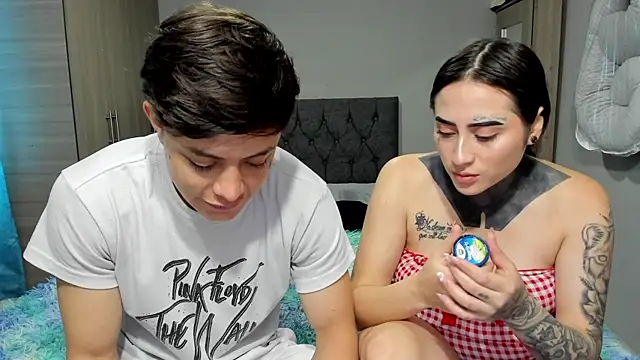 Snapshot of steban_and_kim chatting on March 11, 6:19 pm steban and kim online show from March 11, 6:19 pm