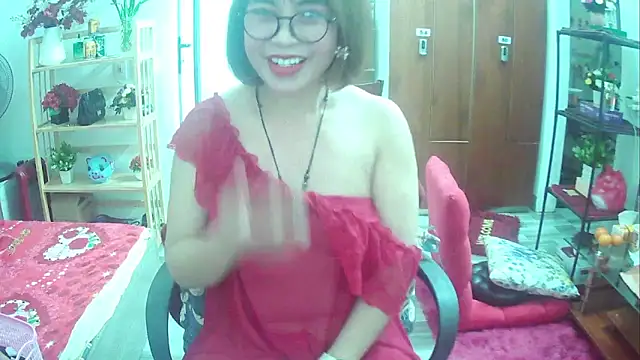 Snapshot of Miu-Le chatting on March 20, 12:19 am Miu-Le online show from March 20, 12:19 am