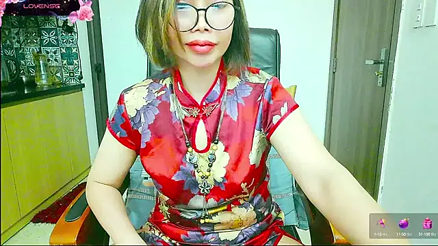 Snapshot of Miu-Le chatting on September 14, 7:02 pm Miu-Le online show from September 14, 7:02 pm