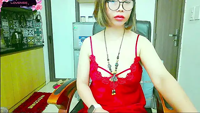 Snapshot of Miu-Le chatting on October 9, 3:54 pm Miu-Le online show from October 9, 3:54 pm