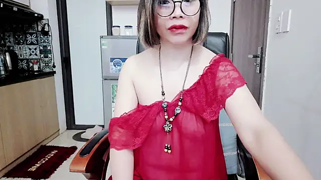 Snapshot of Miu-Le chatting on November 1, 6:10 pm Miu-Le online show from November 1, 6:10 pm