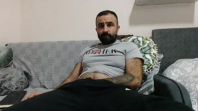 ivat80 online show from December 7, 6:15 pm