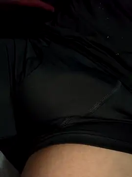 Snapshot of crmm90 chatting on October 28, 11:51 pm crmm90 online show from October 28, 11:51 pm