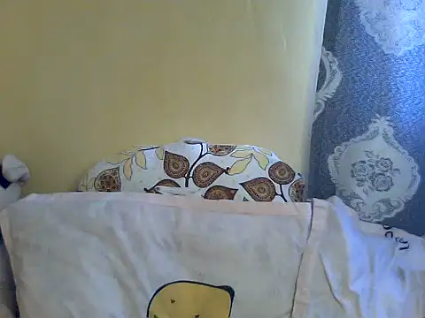 petite clara24 online show from November 22, 6:56 am