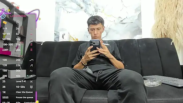 andy dwels777 online show from February 23, 9:56 pm