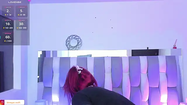 Snapshot of Megan_wolf1_ chatting on March 13, 10:36 am Megan wolf1  online show from March 13, 10:36 am