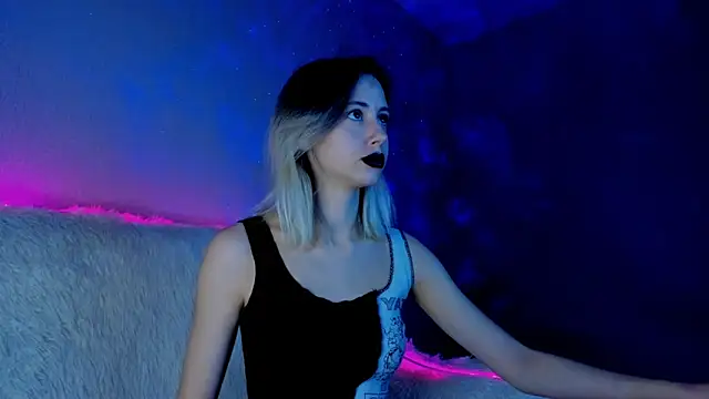 Snapshot of Inner_Light chatting on January 18, 3:59 pm Inner Light online show from January 18, 3:59 pm