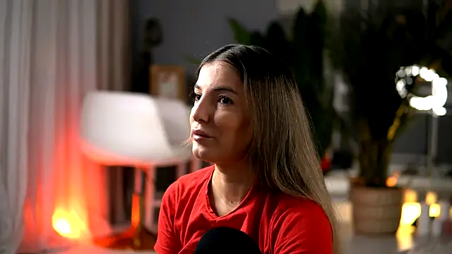 KellyMathews online show from November 26, 3:07 am