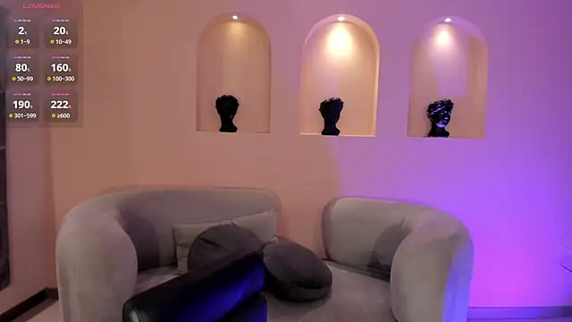 Snapshot of AmberLewis_ chatting on January 8, 9:10 am AmberLewis online show from January 8, 9:10 am
