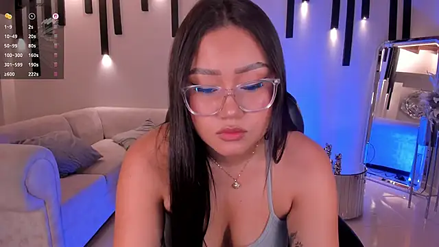 Snapshot of AmberLewis_ chatting on September 13, 3:06 am AmberLewis online show from September 13, 3:06 am